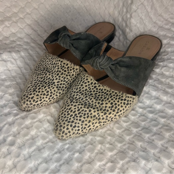 Calson Shoes - Caslon Women’s Bow Slip-On Mules Size 7M Suede & Animal Print Pointed Toe Flats